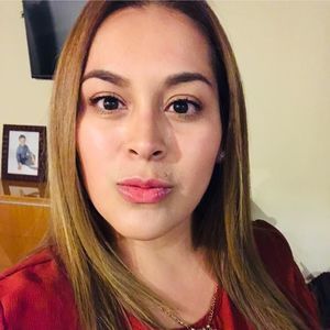 Meet your Posher, Nuvia